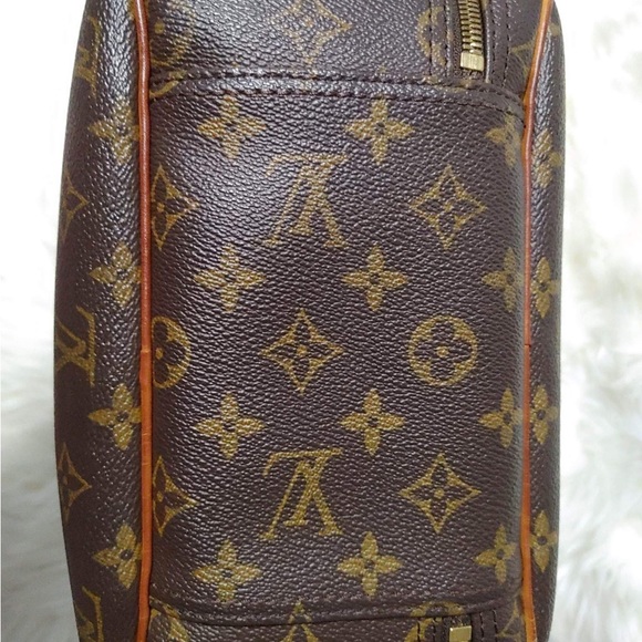 Authentic Louis Vuitton Brown Monogram Canvas Excursion Shoe Travel Bag - Picture 4 of 12